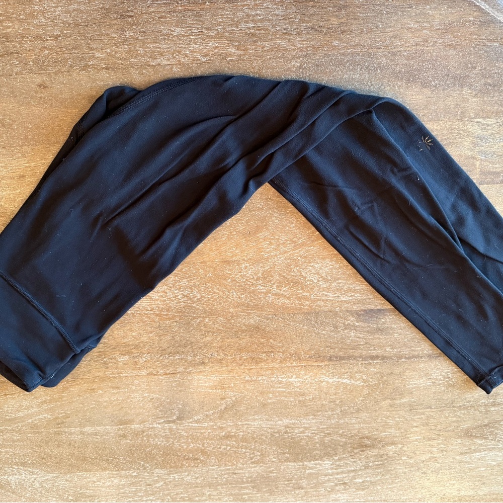 Athleta Black High-Rise Stash Your Treasures Leggings